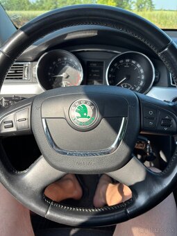 Škoda Superb Combi 2.0 TDI CR 140k Comfort - 6