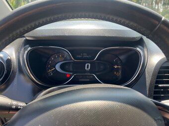 Renault Captur - 6