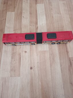 Detský autobus na zotrvačnik a otvaracie dvere - 6