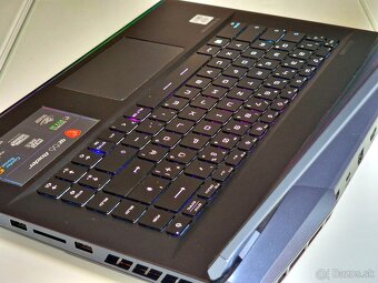 Herný notebook MSI RAIDER | RTX 3070 | i7-10870H | 300Hz - 6
