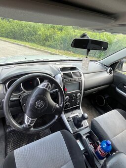 Suzuki Grand Vitara 1.9 DDIS 4x4 - 6