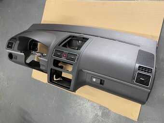 vw touran palubovka - 6