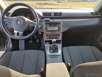 VW Passat B6 2009 2.0 TDI - 6