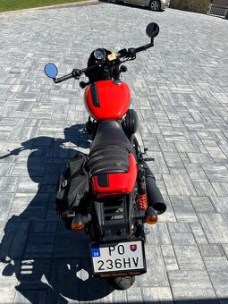 Harley Davidson Street Rod 750 - 6