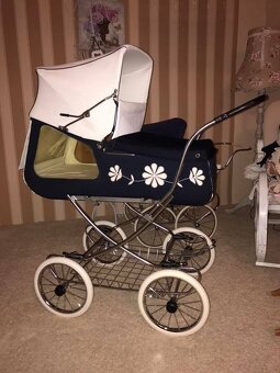 Zekiwa, Stegner, nostalgické kočíky. - 6