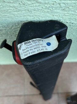 Sieť batožinového priestoru- oddeľovník - 6