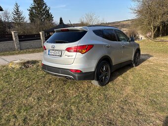 Hyundai Santa Fe 2.2 CRDI 4x4 - 6