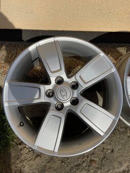 5x114,3 r18 original KIA disky - 6