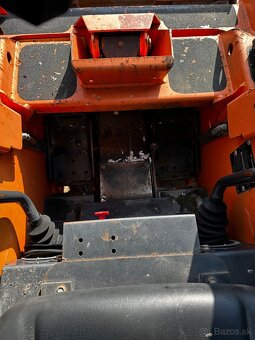 BOBCAT S70 - 6