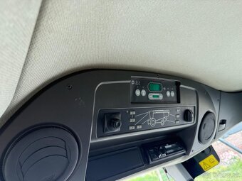 Sklízecí mlátička Claas Lexion 660, žací lišta V750, rok výr - 6