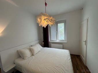 na prenájom priestranný 2 izb byt Bratislava-Staré Mesto - 6