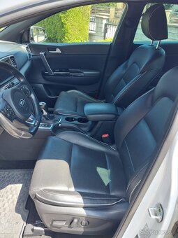 KIA SPORTAGE GT line - 6