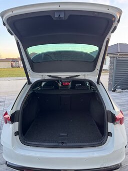 Škoda Octavia RS Plus Combi 4x4 147KW Kamera/Ťažné/DCC/Virtu - 6