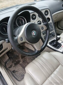 Alfa Romeo 159 - 6