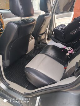 Predám Jeep grand cherokee limited - 6