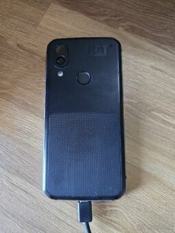 Mobil CAT S62 pro - 6