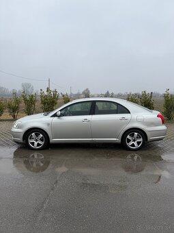Toyota Avensis 2.0 D-4D - 6