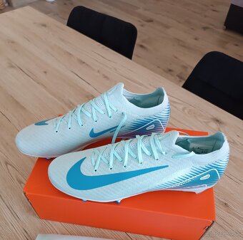 Pánske kopačky Nike PRO - 6