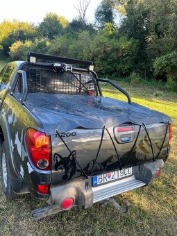 Mitsubishi l200 - 6
