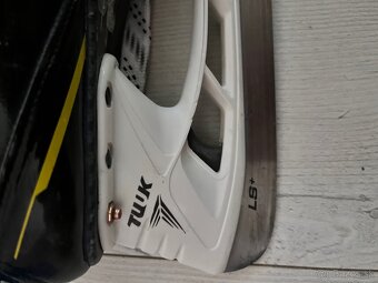 TOP STAV BAUER SUPREME KORCULE M4 VEĽKOSŤ 5,5 fit2 - 6