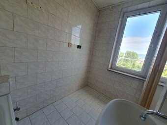 Zaujímavý 3izbový byt pri Priori 65m2 Výťah - 6