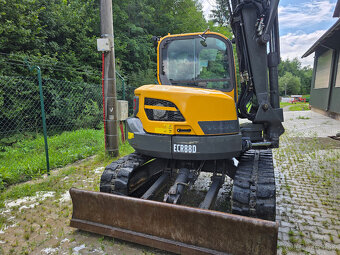 Pásový báger/rýpadlo VolvoECR88D - 6