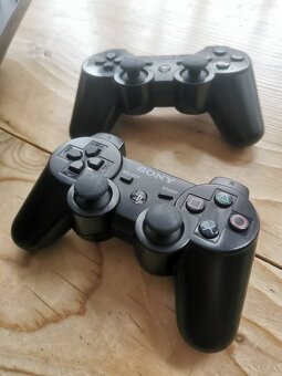 PS3 - Playstation 3 80GB s dvomi ovládačmi - 6