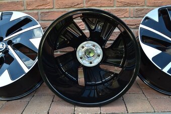 5x112 R19 Hlinikove disky Skoda Kodiaq / Superb 3 4 - 6