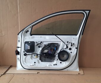 dvere Superb 2 pravé - LF9E 9P9P - 6