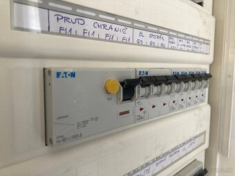 Elektroinštalácie, elektrikár - 6
