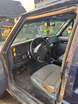 jeep chceekee 2,5td predfacelift - 6