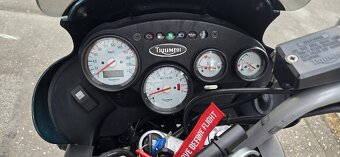 Triumph Tiger 955i - 6