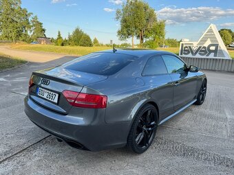 AUDI RS5 - 6