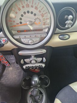 Mini Cooper 1,6i AUTOMAT, motor Dymi - 6