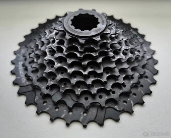 Predám komplet Shimano stred,kazeta,prehadzovačka,brzdy - 6