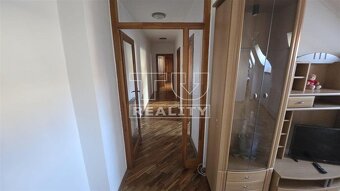 TU reality ponúka Jedinečný 3-izbový podkrovný byt v... - 6