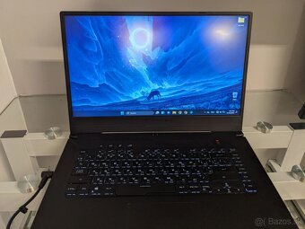 ASUS ROG Zephyrus G15 - 6