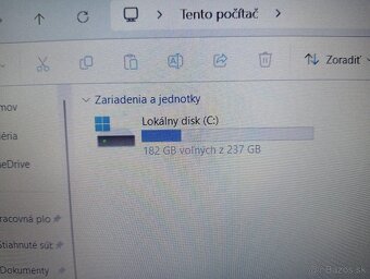 predám Lenovo V15-IIL / Intel core i5 / 20gb ram / WIN 11 - 6