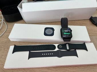 Apple Watch 8 45mm - 6