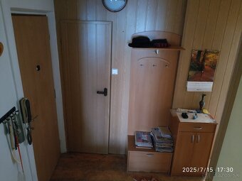 Na predaj 3-izbový byt s balkónom, Nová Dubnica - 6