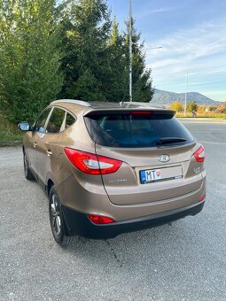 Hyundai ix35 1.7crdi - 6