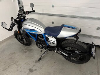 Ducati Scrambler Cafe Racer - 6