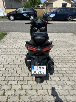 Yamaha XMAX 300 - 6