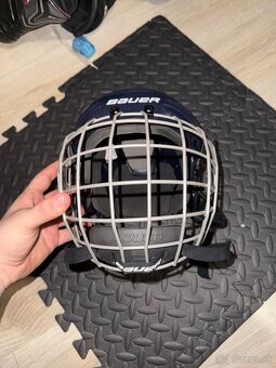 Bauer korcule a prilba - 6