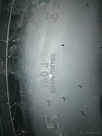 435/50 R19,5 Kumho KLT03 160J - 6
