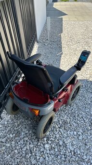 Predám elektrický invalidný vozík Optimus Meyra nemeckej Vyr - 6