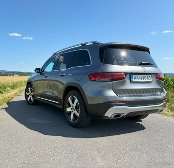 Mercedes GLB - 6