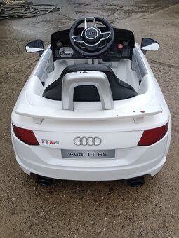 Elektricke auto Audi quatro - 6