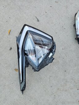 Kia sportage V 2021+ piate dvere zadna kapota dvere naraznik - 6