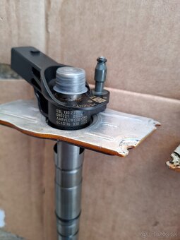 Vstrekovače VW Passat B6 2.0 TDI CR - 6